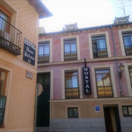Hostal Don Jaime II Segovia Exteriör bild